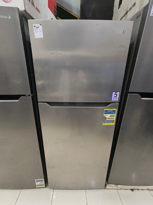 كود 6158

 
ثلاجة  فرز 16 قدم جامبو بمعدل ال18
بسبب خدوش ف باب التلاجه 

وايت ويل ثلاجة نوفروست        استانليس ستيل WR-4385 HSS