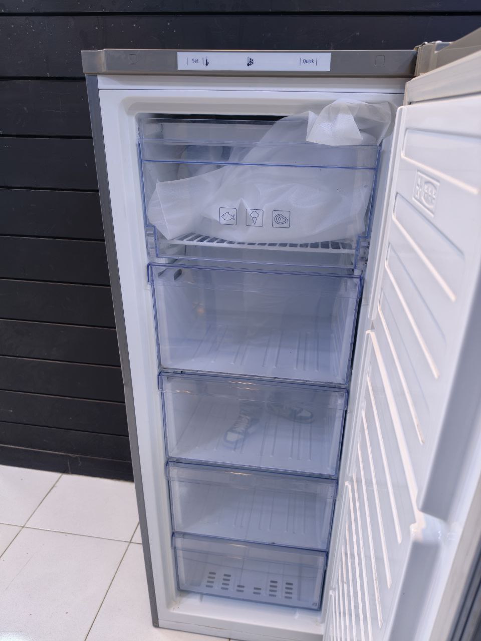 كود 5470
فريرز بيكو  فرز ثاني بخصم مميز 🔥🔥

5درج نوفروست