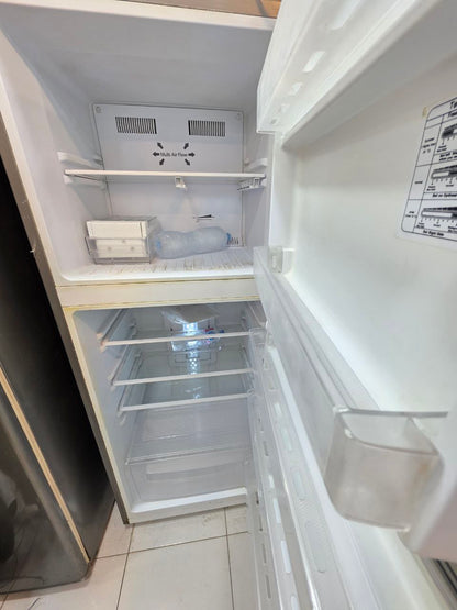 4993 كود
تلاجه فريش 14
نوفروست 
بدون اي صيانه
شحن. شركه