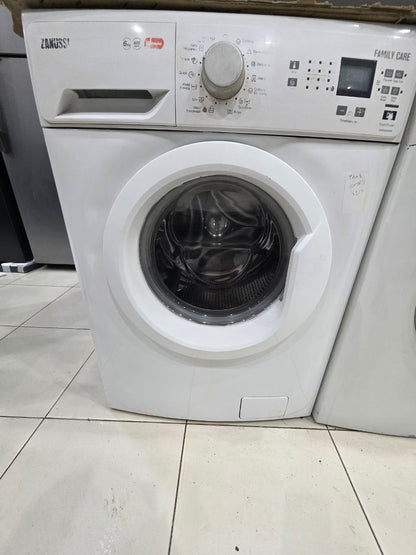 غساله زانوسي فول اتوماتك ديجيتال  6 كيلو مستعمله بحاله ممتازه كود 3854