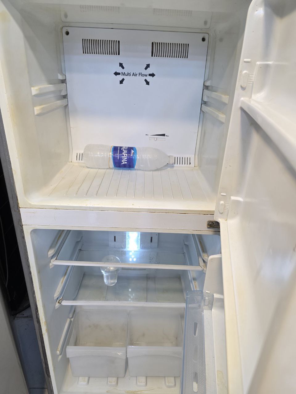 ثلاجه فريش 14 قدم نوفرست مستعمله بحاله ممتازه كود 4959