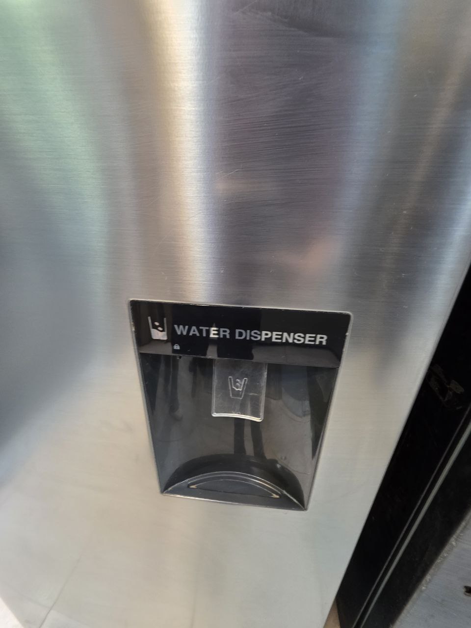 ثلاجه فريش 14 قدم نوفروست استعمال خفيف جدا حاله ممتازه كود 5101