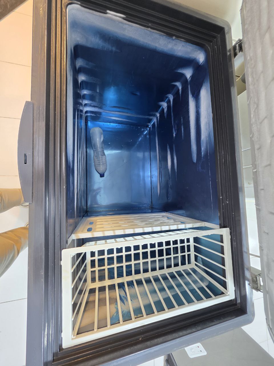 كود 00
فريزر باساب 
بموتور lg
350لتر
فرز تاني