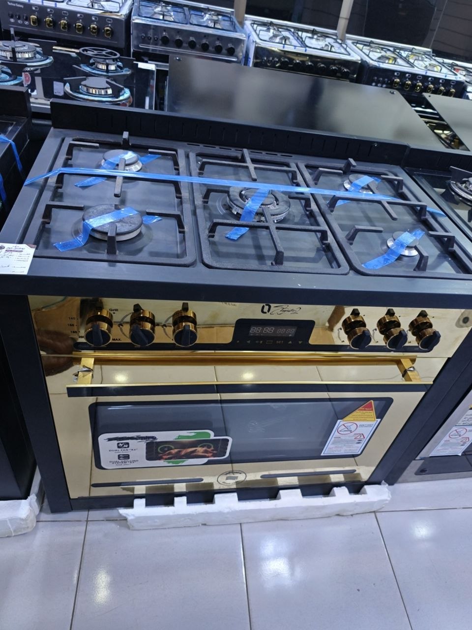 كود 5874

اي شيف جولدن اديشن اوتو كوك هيدروليك مروحة تبريد سطح C69GB-1GC-383-ICPS2F-PC-2W-AL
فرز ثاني