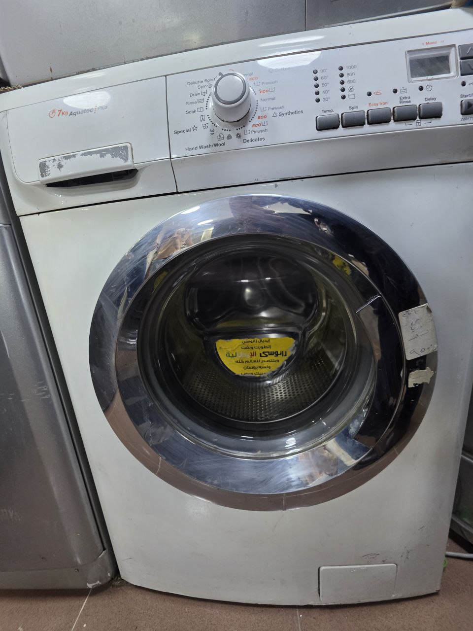 غساله زانوسي فيكتوريا 7كيلو  فول اتوماتيك مستعمله بحاله ممتازه  كود 2562