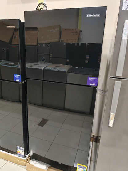 كود 6040
ثلاجة  اللكترو استار 
نوفروست (No Frost)
فرز ثاني بالكرتونة
 355 لتر (حوالي 16 قدم)