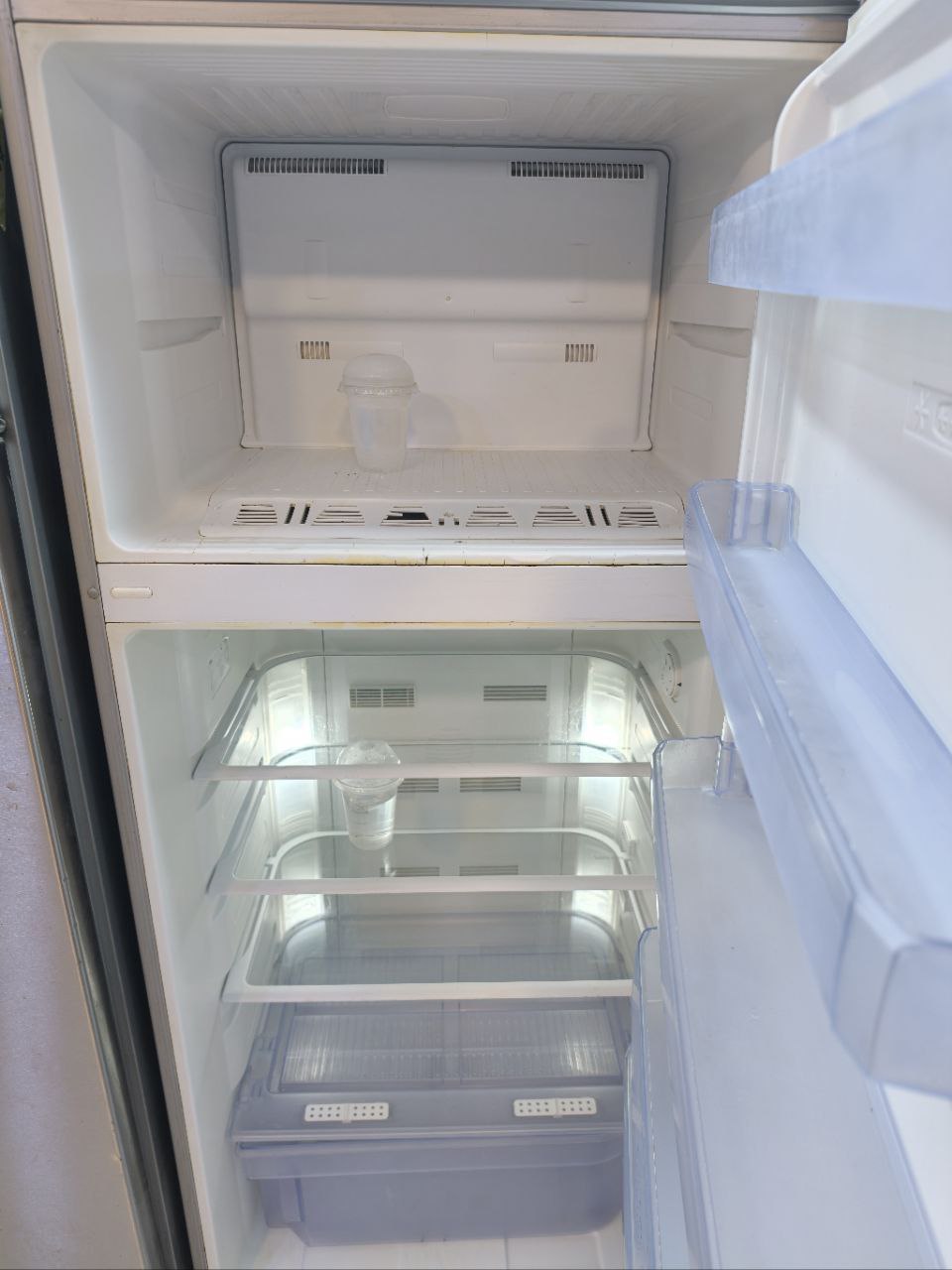 كود 5952
تلاجه بيكو نوفروست 
16 قدم استعمال خفيف