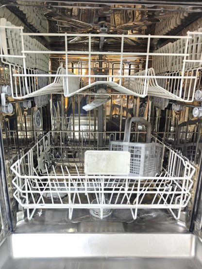 غسالة اطباق 15فرد ديجتال
اديال استعمال نظيف