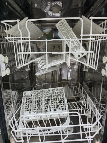 كود 3967
غسالة اطباق 10 افراد يونفرسال
استعمال بحالة ممتازة