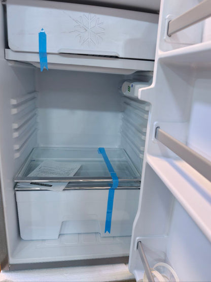 ثلاجه ميني بار                                    تخفيض Black Friday