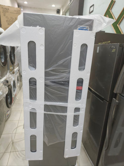 كود 5818                                                  ثلاجه توشيبا                                         338لتر                                          بواقي تصدير