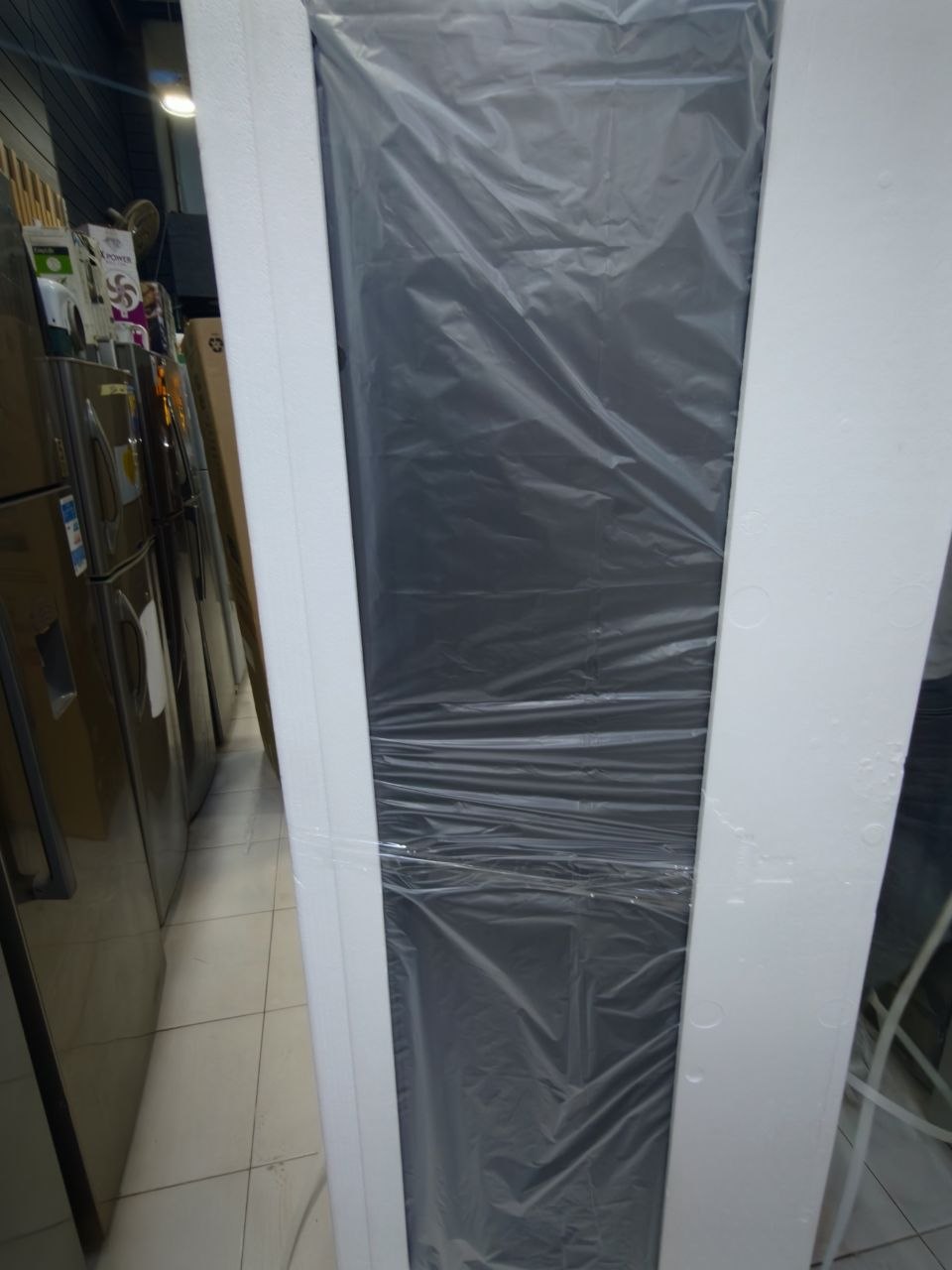 الموديل: Toshiba GR-RU312WE-DMN (37H)

✨ فريزر توشيبا 8.4 قدم – نوفروست