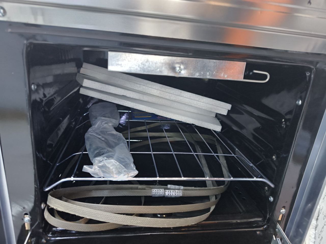 كود 6181

بوتجاز تكنو جالاكسي سللفر 4 شعله 
ضمان 5سنين 
سطح من الستانلس ستيل المقاوم للصدأ