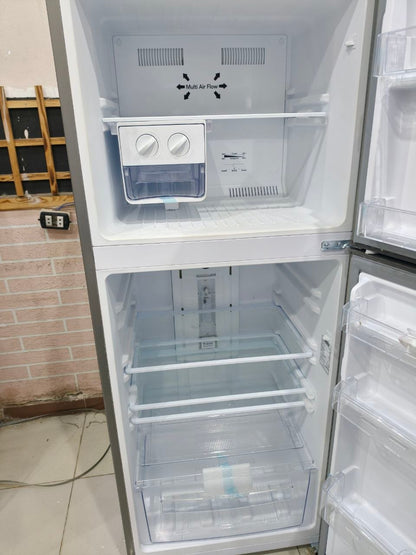 كود 8338

ثلاجة فريش فرز تاني اصفرار بسيط جدا جدا في الفريزر 
Fresh FNT-B400KT
369 لتر (13 قدم) - نوفروست
جديدة بضمان 7 سنوات