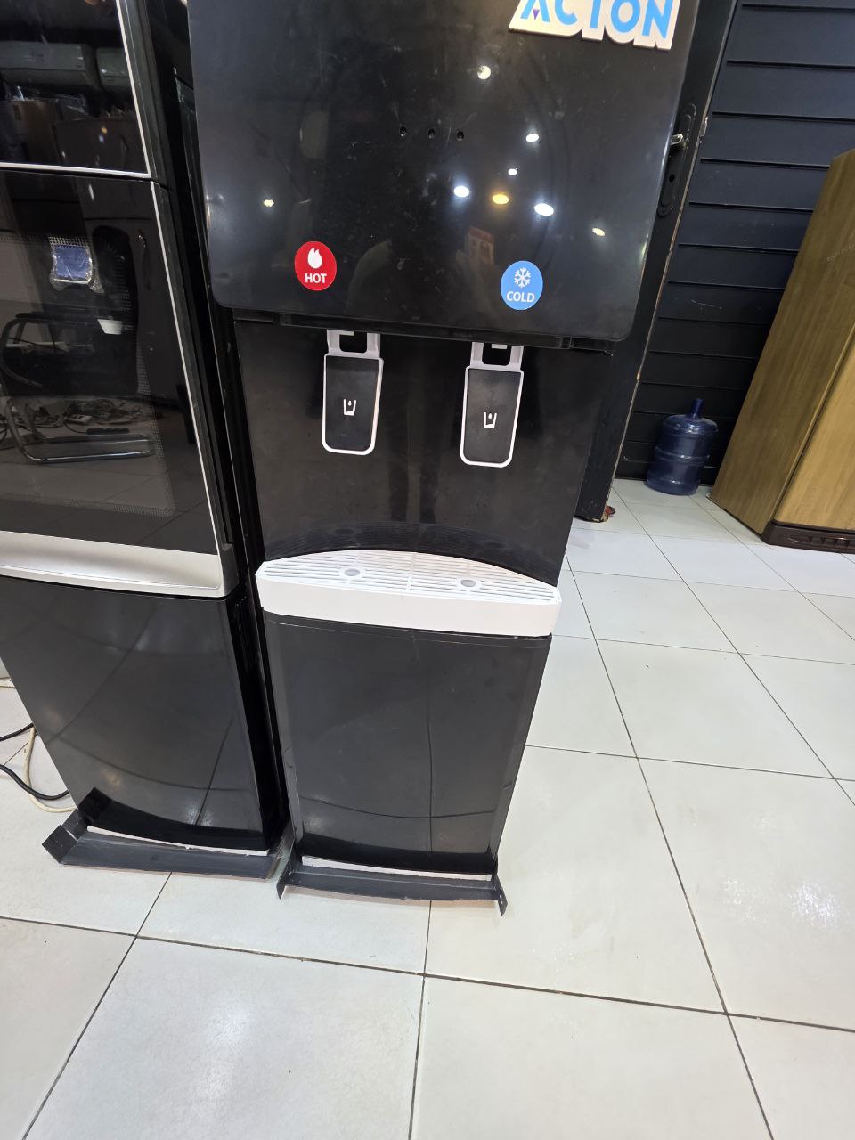 دسبنسر اكتون  فرز اول