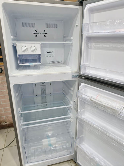 كود 8338

فريش فرز تاني اصفرار بسيط جدا جدا ف الفريزر 
Fresh FNT-B400KT
369 لتر (13 قدم) - نوفروست
جديدة بضمان 7 سنوات ✅
