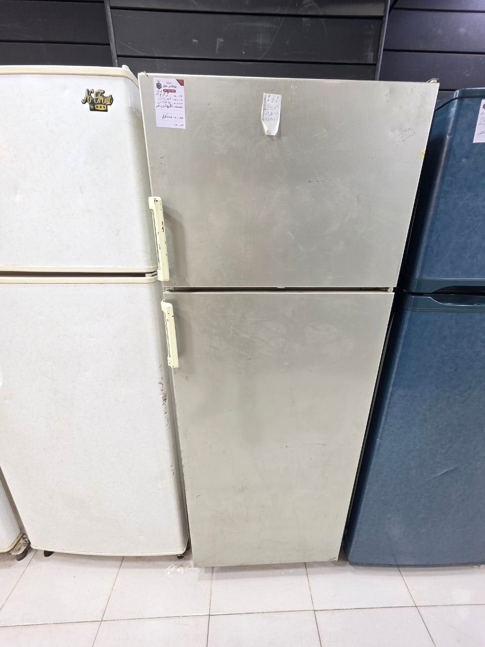 كود 2161                                          ثلاجه ايديل                                              12قدم دي فروست                               استعمال بحاله جيده