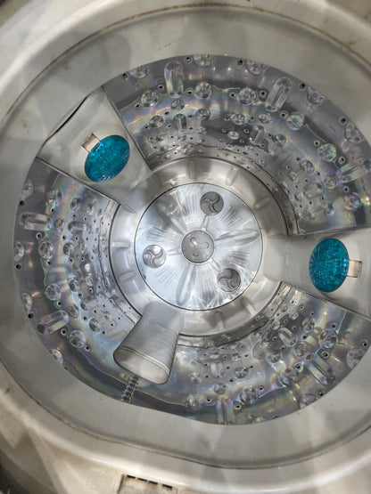 غساله lg فوق اتوماتيك 13 كيلو انفرتر توفير عالي جدا في الكهرباء استعمال بحاله جيده جدا