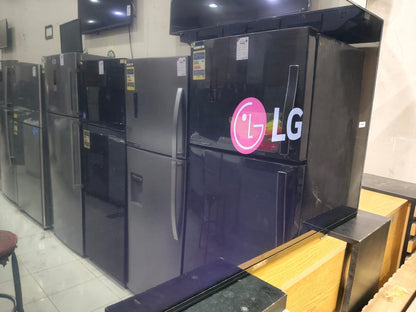 كود 9381
📺 شاشة LG سمارت 50 بوصة

🆕 فرز تاني بسبب إنها إصدار 2025 فقط

✨ بدون استخدام وحالتها ممتازة