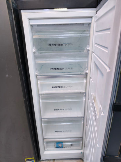 كود 6078


فريزر هاير نوفروست ديجيتال 5درج 

  
فرز ثاني بسبب خبطة بسيطة من الجانب لا تؤثر على الجهاز 👌