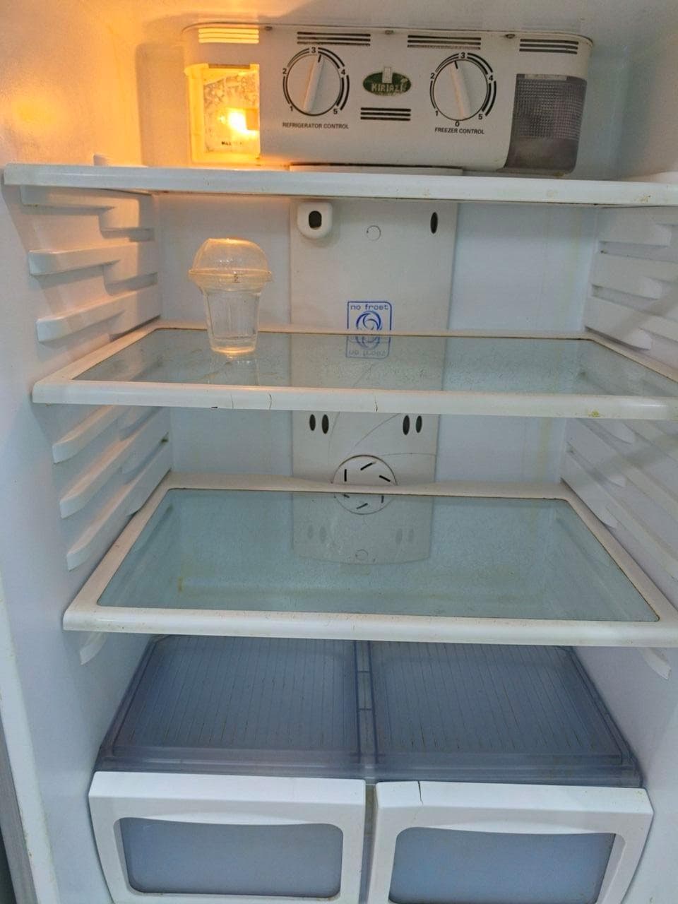 كود 6929
تلاجه كريازي 18 قدم نوفروست 
استعمال