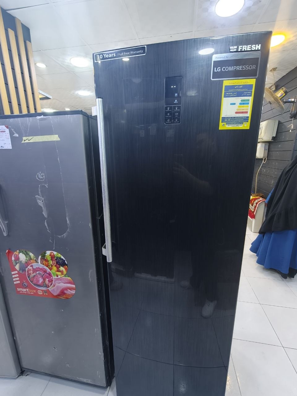كود 8535
🔥 فريزر رأسي فريش كسر زيرو – موديل FNU-M 300
❄️ سعة 252 لتر

⚙️ مزود بكمبروسر LG