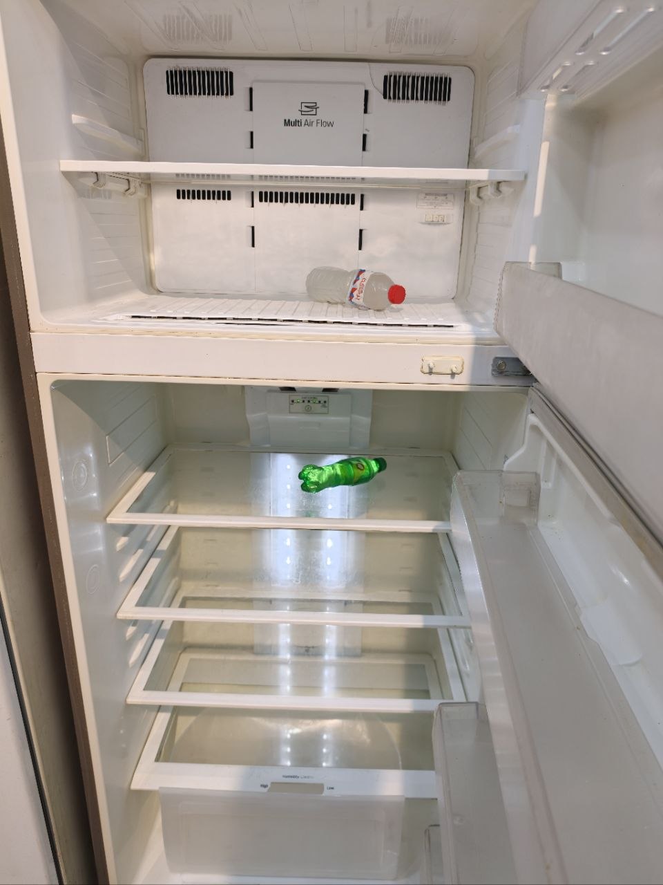 كود 6633
تلاجه 22 قدم نوفروست 
متغير دورج. الخضار سعر مميز
استعمال 

الموديل LG GN B722HLCL

سعة  546 لتر