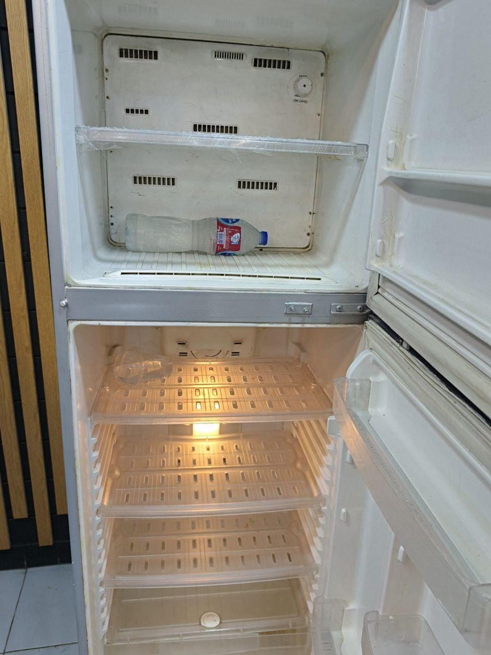 كود  2601                                         ثلاجه اللكترواستار نوفروست                         استعمال بحاله جيده