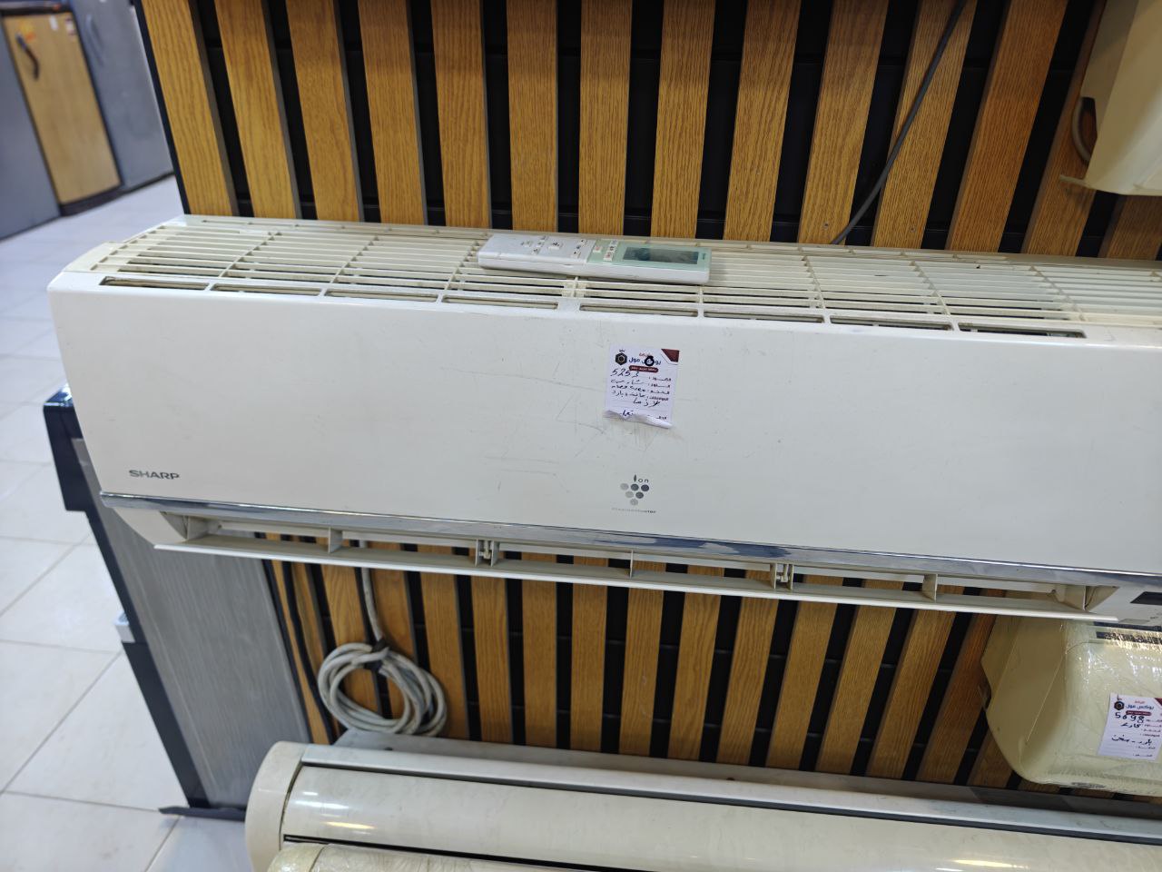 كود 5253
تكييف شارب 2وربع 
بارد ساخن
استعمال بحالة جيدة