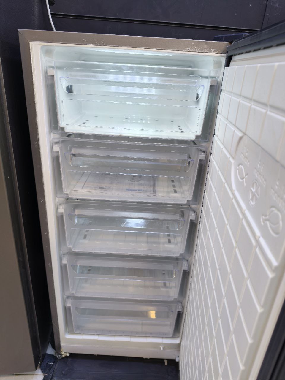 كود 5932
فريرز باساب ديجيتال 
5درج نوفروست 
فرز ثاني بالكرتونه