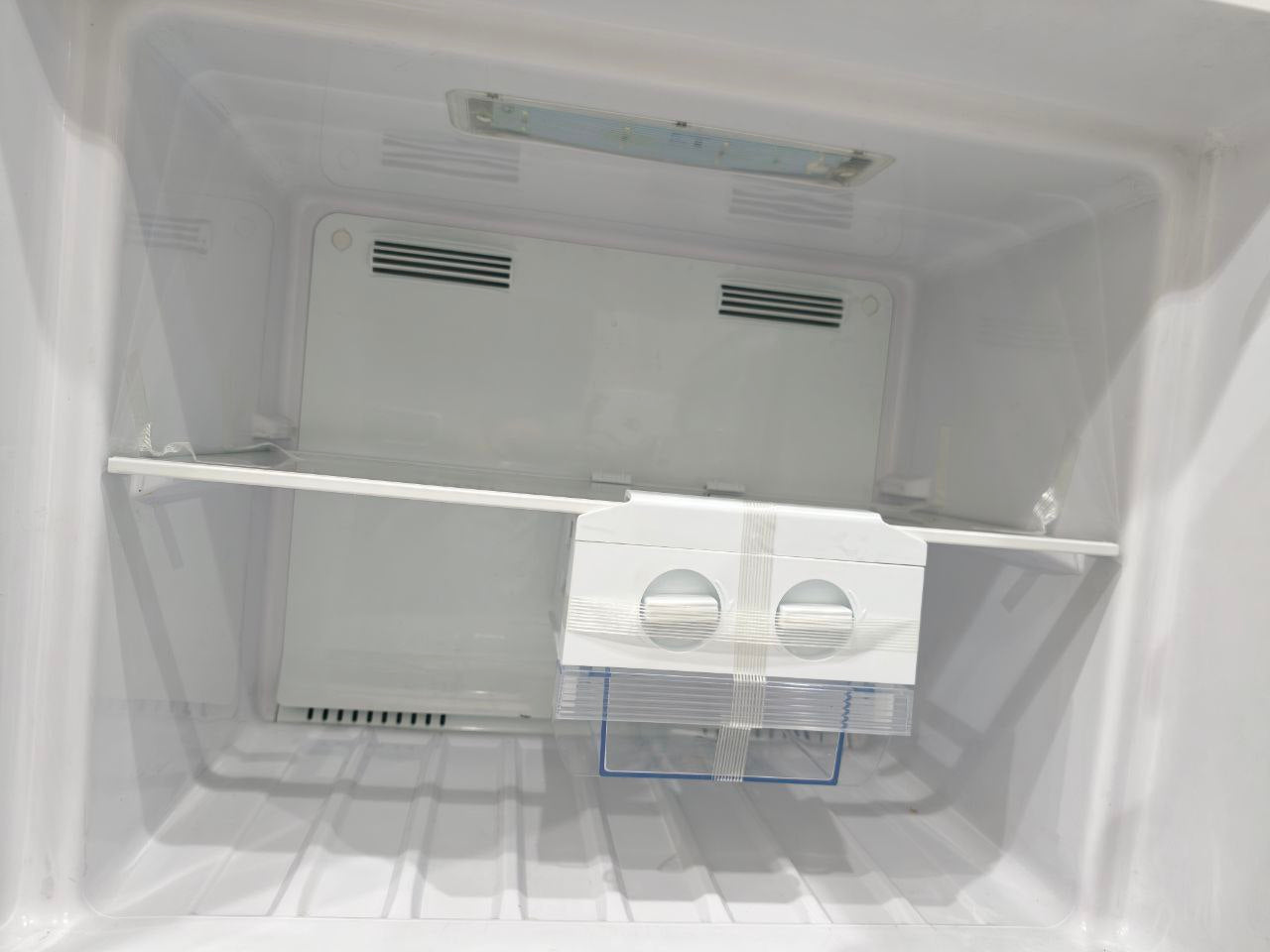 كود  6610

تلاجه اللكترو استار فرز بالكرتونه
  كسر زيرو حاله ممتازه 

 20 قدم