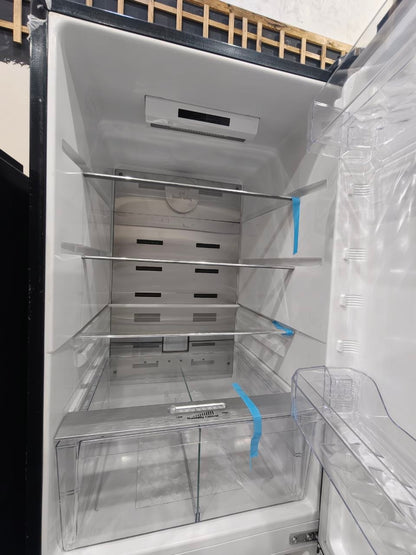 كود 8800
❄️ ثلاجة يونيون إير UNIONAIRE نوفروست ضمان10سنين 
📦 السعة: 370 لتر ≈ 13.1 قدم
🔢 الموديل: URN-500
