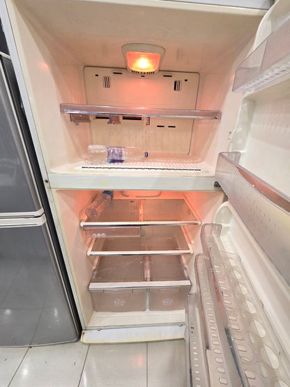 كود 4963
تلاجه lg 
20قدم نوفروست
الشاشه لا تعمل