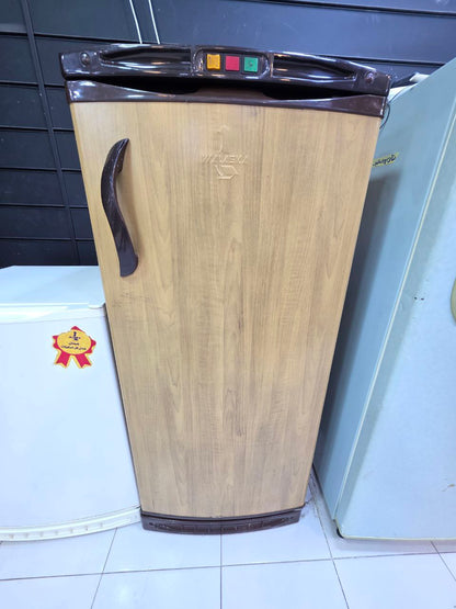 فريزر الاسكا 5دورج نوفروست مستعمل بحاله جيده     كود 5327