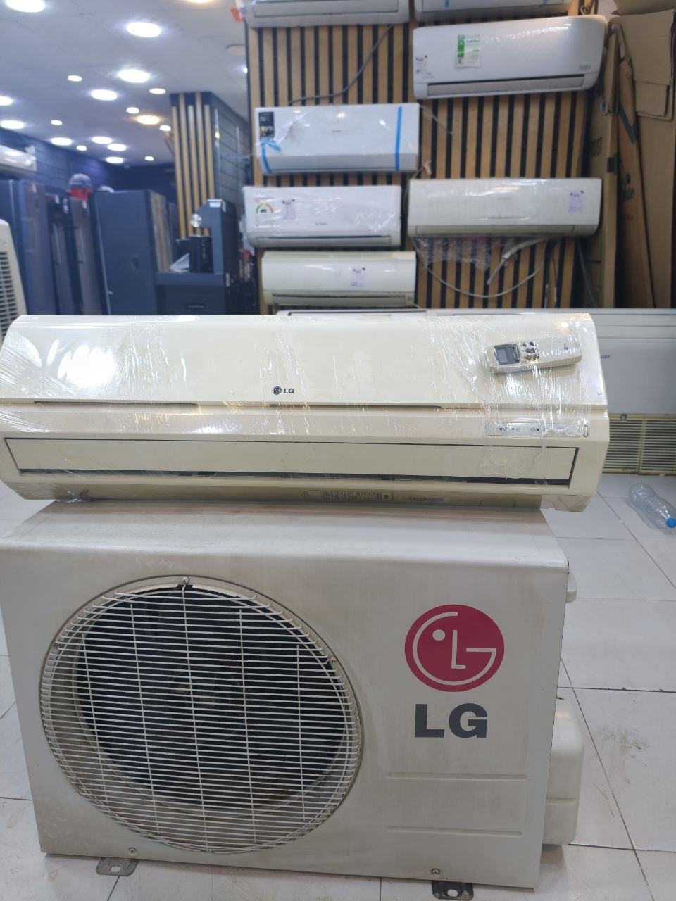7728

❄️ تكييف LG اسبليت حصان ونص
بارد فقط استعمال بحالة جيدة