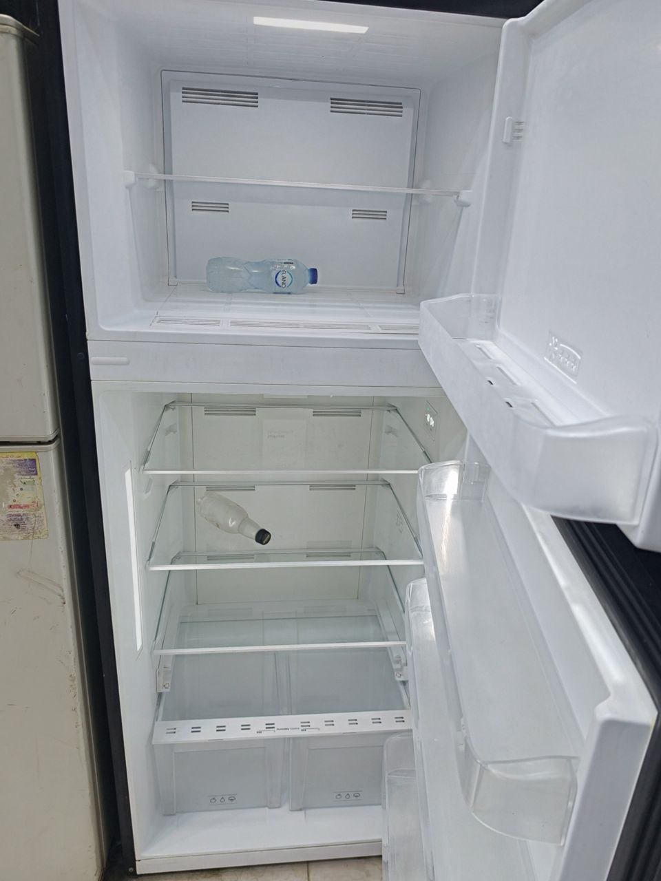 كود 7021
تلاجه وايت بيونت التركي 
16 قدم نوفروست 
شحن شركة بدون  اي صيانة  
كسر زيرو 
ديجيتال