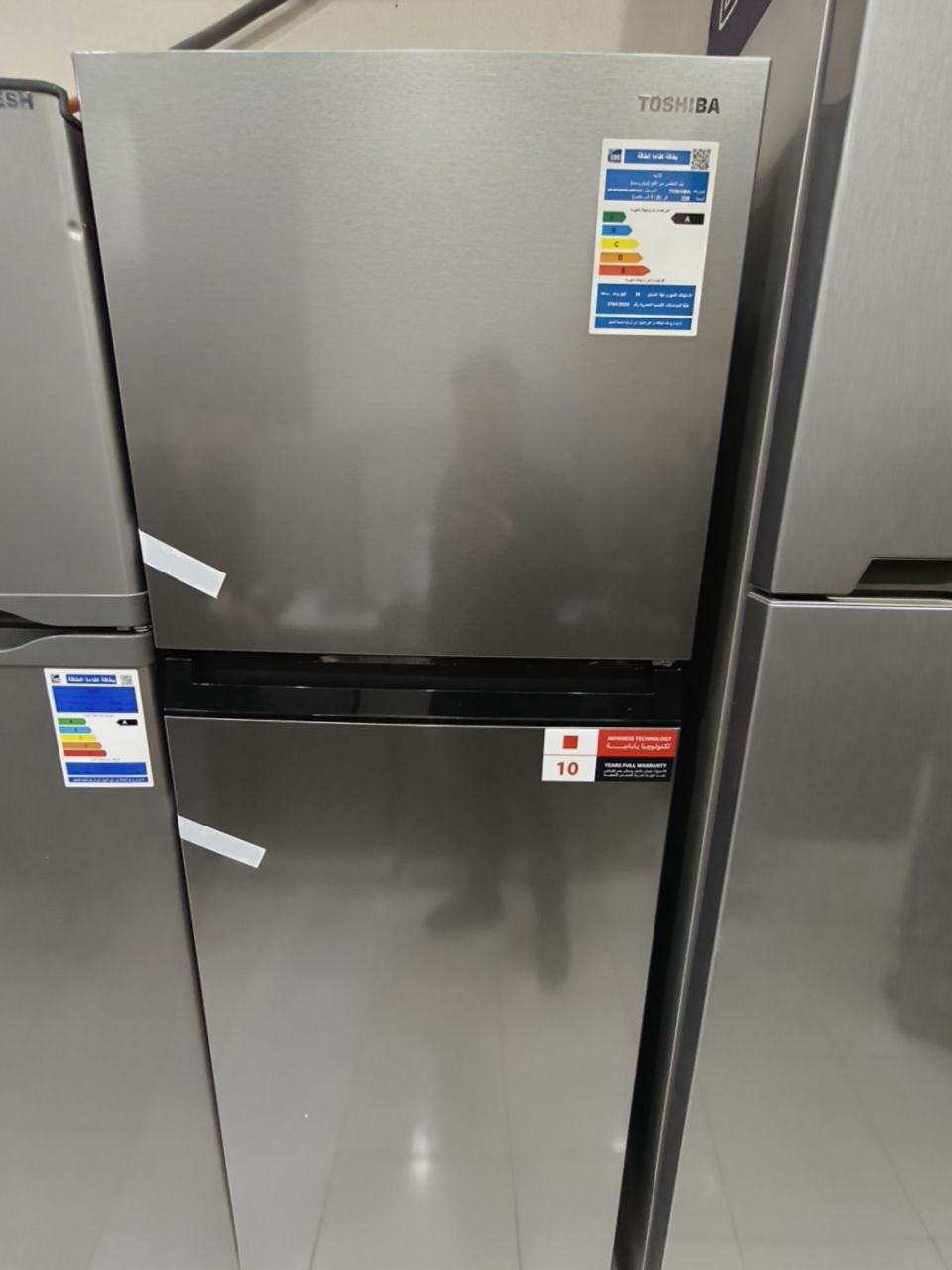 كود 5818                                                  ثلاجه توشيبا                                         338لتر                                          بواقي تصدير