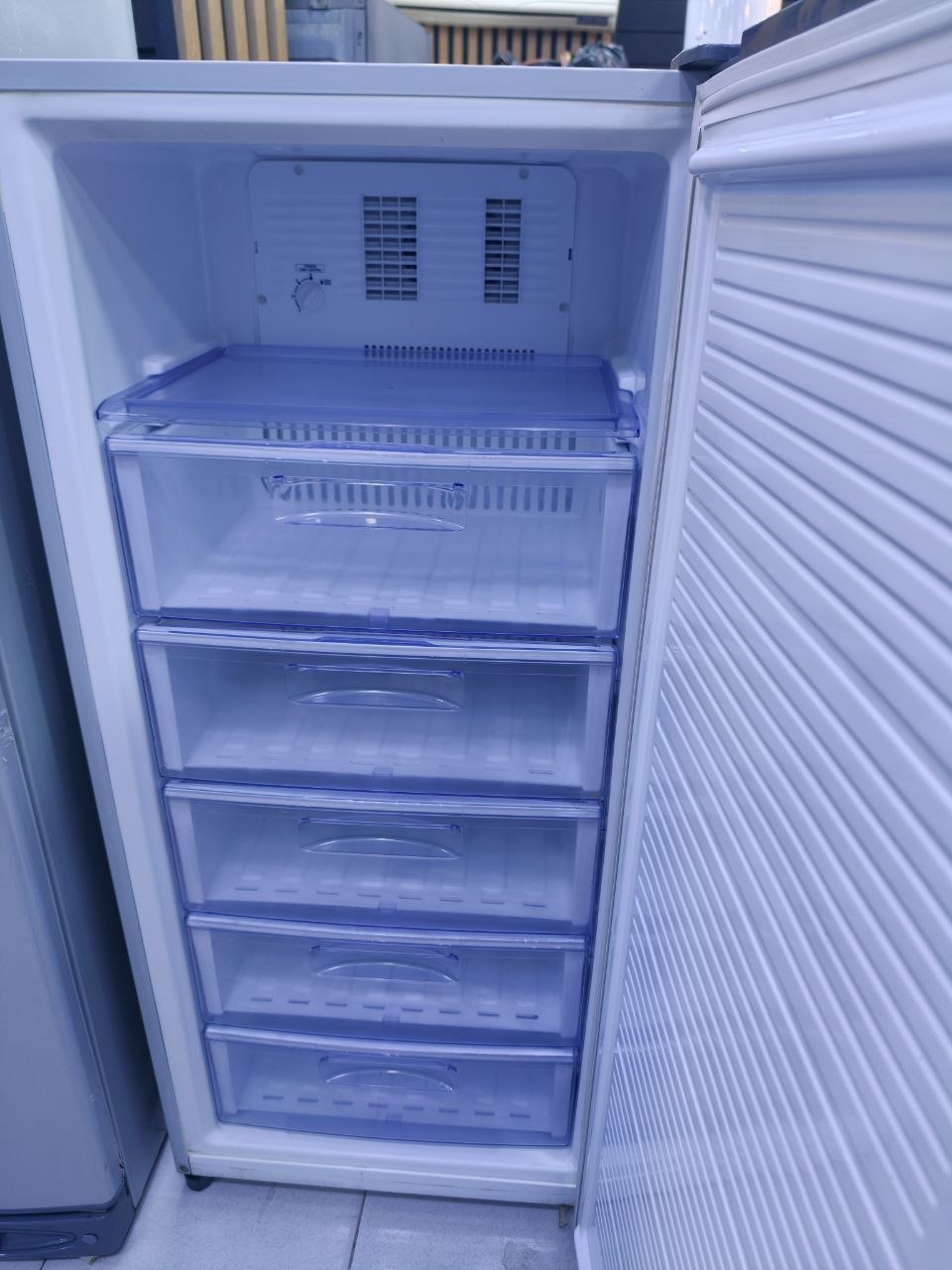 كود 8704

❄️ ديب فريزر توشيبا 5 درج
✅ كسر زيرو