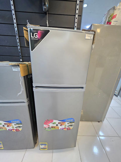 كود 5528
11قدم 
تلاجه بساب بموتور lg فرز 
تصللح مكاتب ومني بار واستخدام شخصي