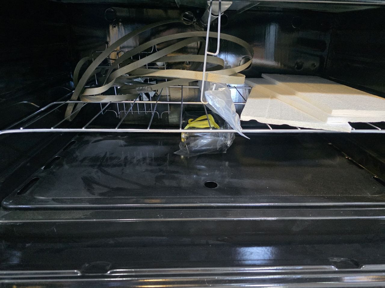 كود
بوتجاز مستر شيف 5شعلة
مزود بمروحة استنلس كامل زيرو 

90×60