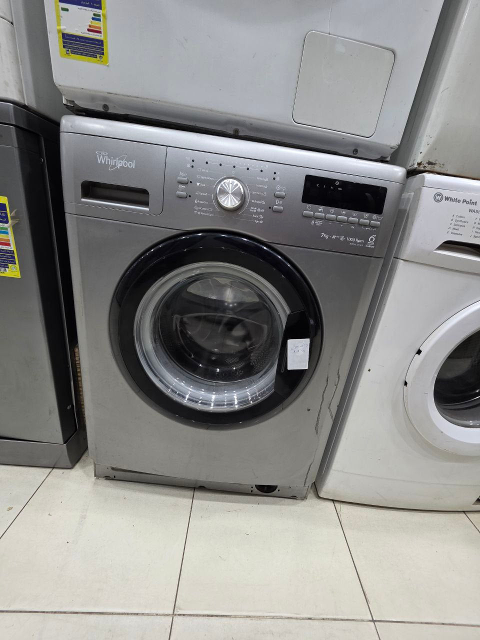 غساله وايربول فول اتوماتيك 7 كيلو استعمال بحاله ممتازه كود 2287