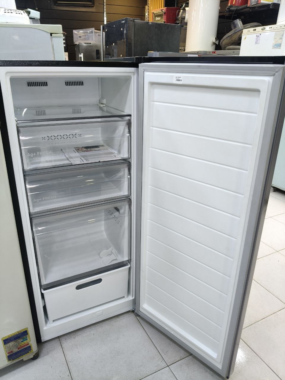 كود 9793
ضمان 10سنين
فرز بسبب خدش غير ظاهر 
❄️ ديب فريزر ميديا Midea نوفروست