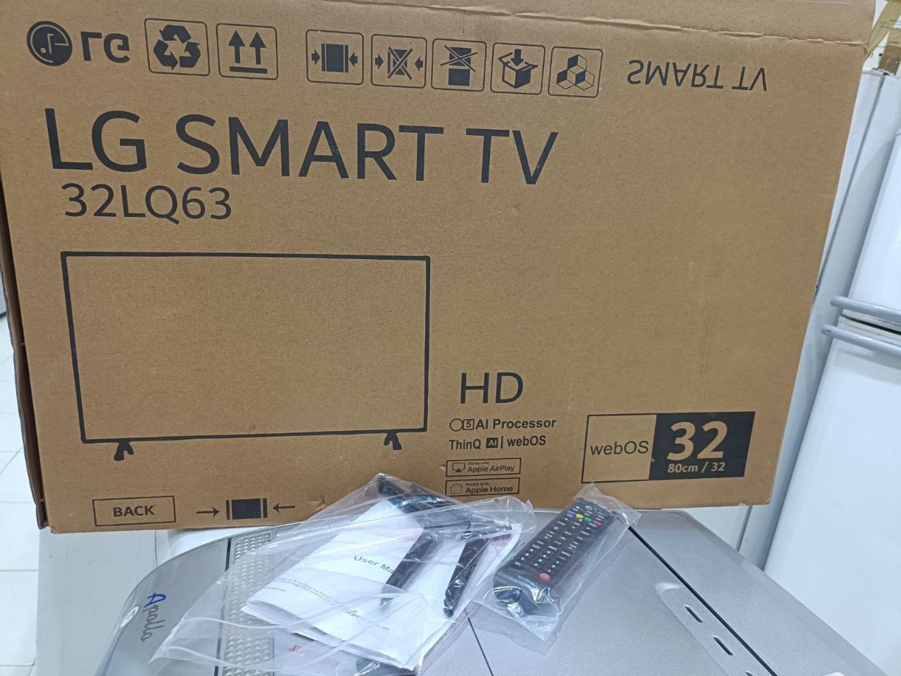 شاشه Lg وارد الخارج 
 45 بوصه اسمارت 4k
برسيفر داخلي
 اسمارت