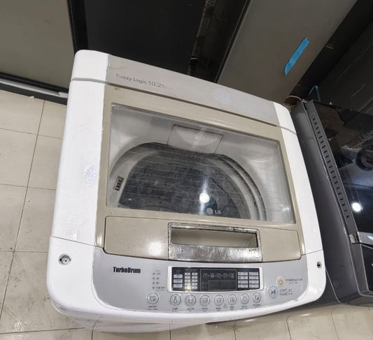 كود 3152
🌀 LG 10 كيلو أوتوماتيك تحميل علوي

✨ استعمال بحالة ممتازة
💪 تقنية TurboDrum لغسيل أقوى وإزالة أفضل للبقع