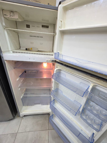 كود 3537
ايديال 14قدم نوفروست استعمال بحالة ممتازة