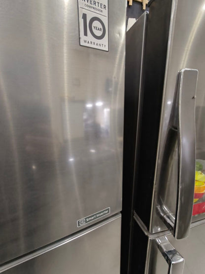 كود 6633

تلاجه 22 قدم Lg انفرتراستعمال 
استعمال بحالة ممتازة