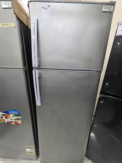 كود 5720
ثلاجة 
باساب 16 قدم دي فروست 
بموتور lg
فرز تاني