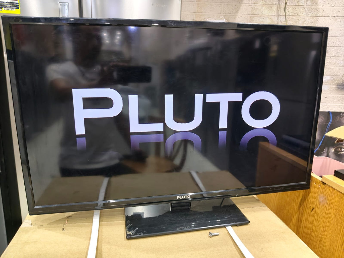 9494 كود 
🔥 شاشة بلوتو PLUTO مقاس 32 بوصة – مستعملة
📺 شاشة LED بألوان واضحة وصورة نقية HD