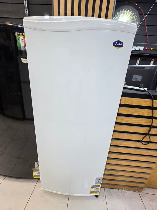 كود 5656
تلاجه  زانوسي  فرز ثاني 
ضمان سنتين شركة Zanussi
 320 لتر