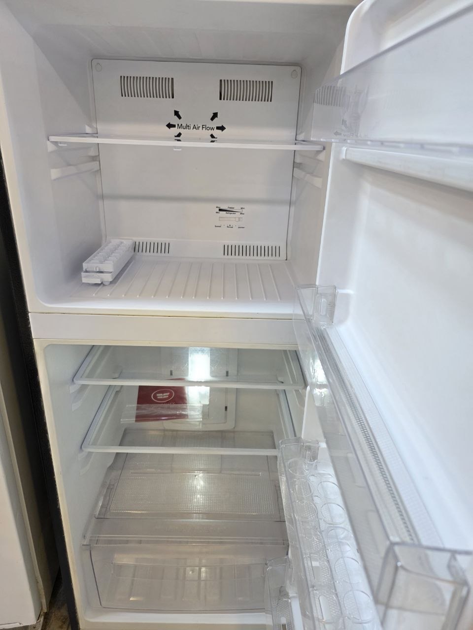 كود 5668
ثلاجة فريش 13قدم  (No Frost)        كسر زيرو